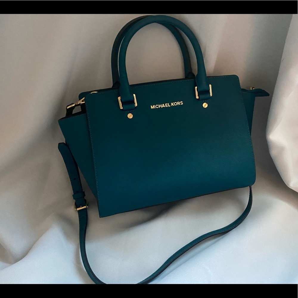 Michael Kors Selma satchel